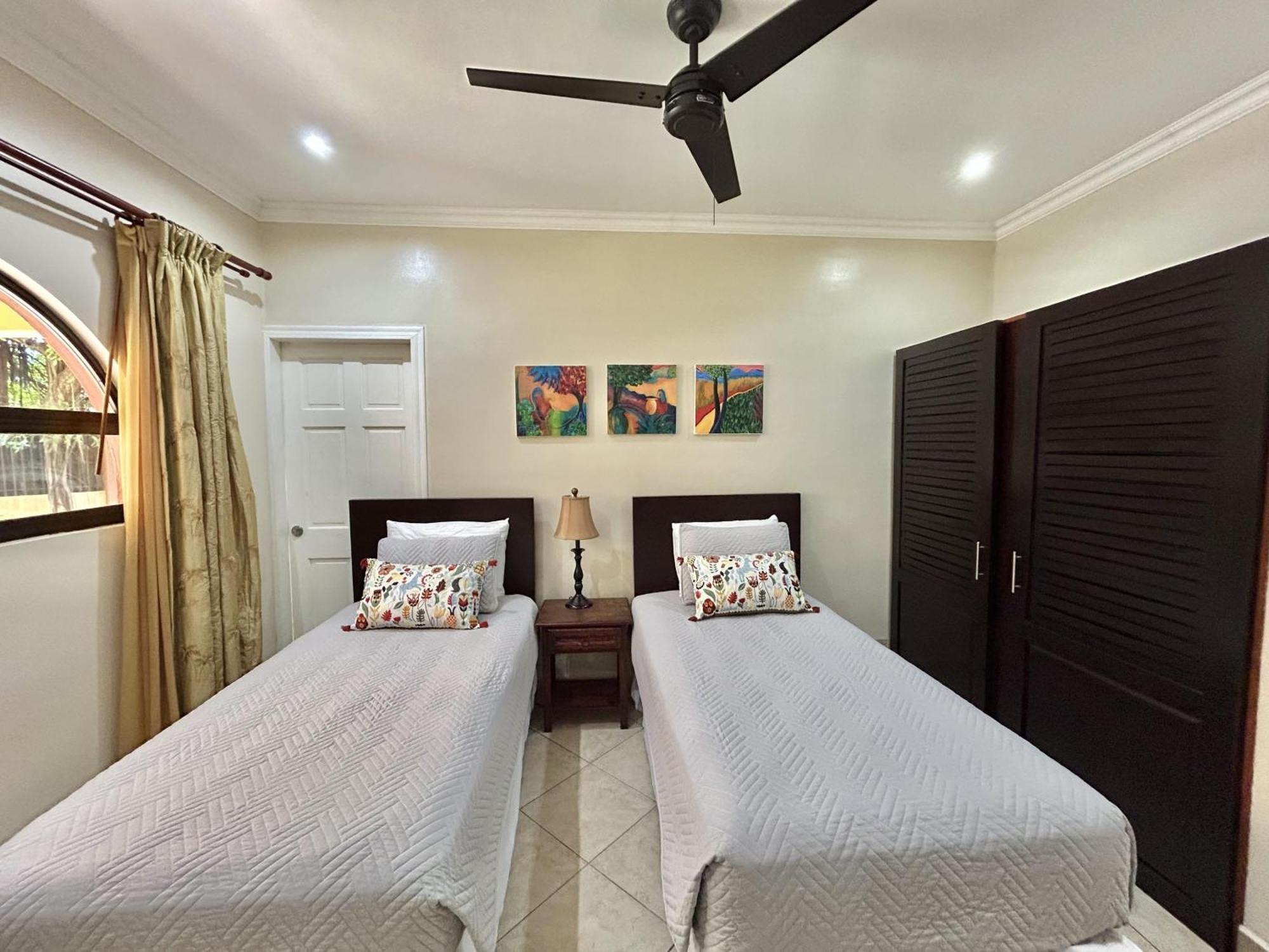 Sunrise 1- 3 Bedroom Poolside Condo Tamarindo Eksteriør bilde